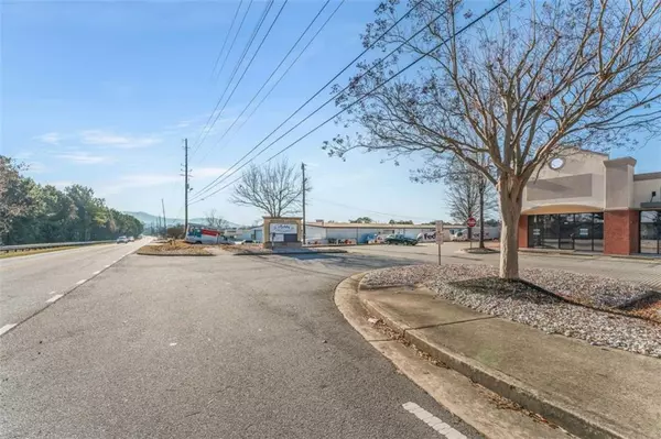 Kennesaw, GA 30144,2255 Old 41 HWY #120