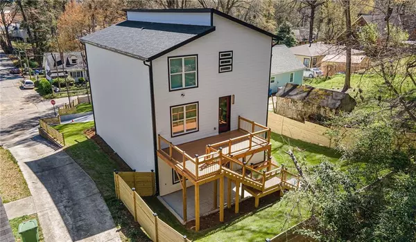 Atlanta, GA 30318,608 S Evelyn PL NW