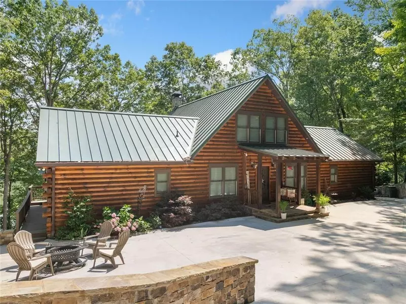 5281 Laurel LN, Gainesville, GA 30506