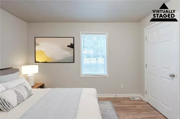 Atlanta, GA 30344,3140 Delowe DR