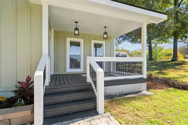 Calhoun, GA 30701,515 Woodlawn AVE