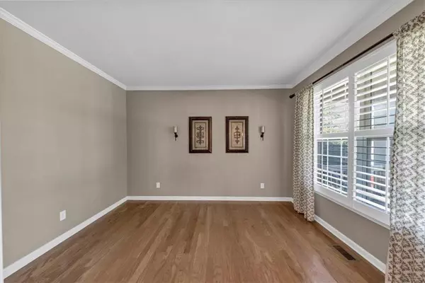 Acworth, GA 30101,1136 FLAGSTONE WAY