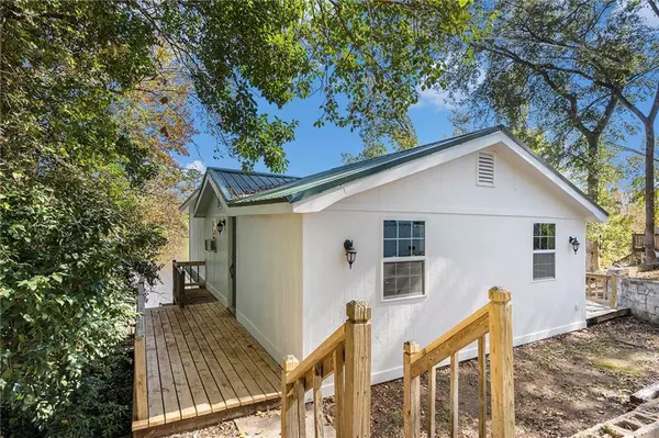Jackson, GA 30233,201 Cherokee DR