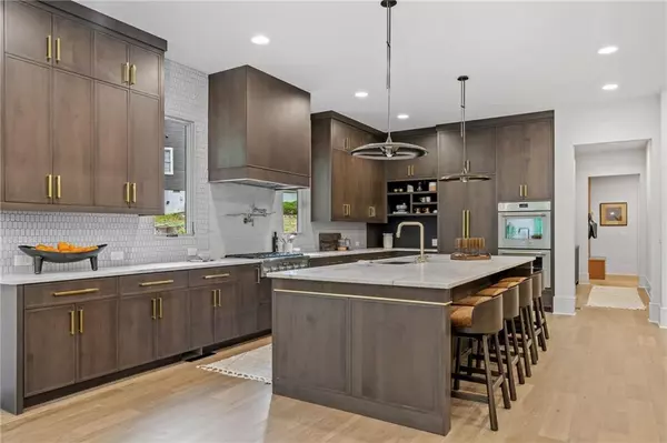 Cumming, GA 30041,8455 Forsyth Commons CT