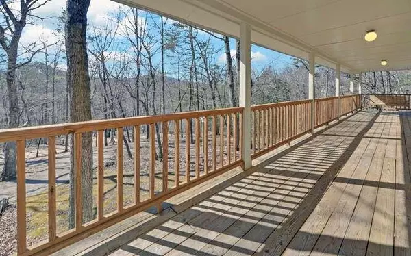 Cleveland, GA 30528,150 HARDWOOD DR