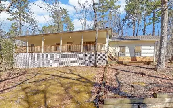 150 HARDWOOD DR, Cleveland, GA 30528