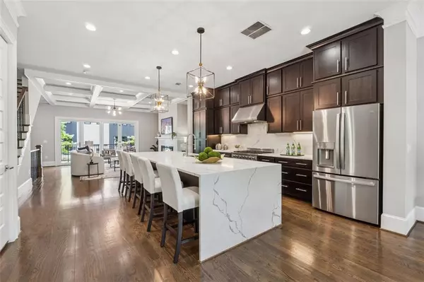 Atlanta, GA 30329,1106 Briar Cove CIR