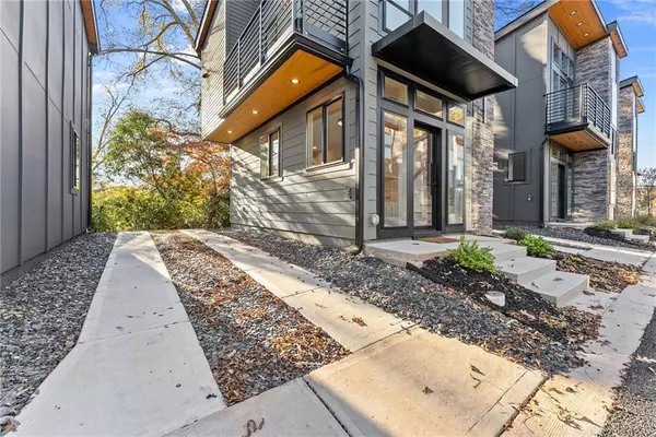 Gainesville, GA 30501,518 Nightfire CT SW