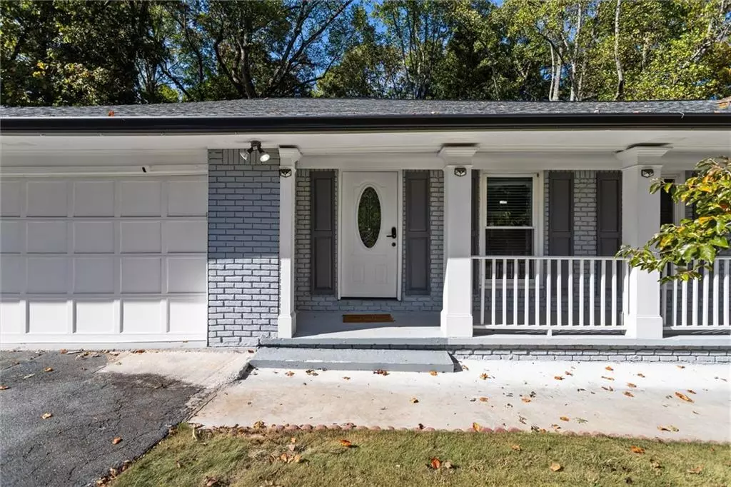 Atlanta, GA 30338,1888 PEELER RD