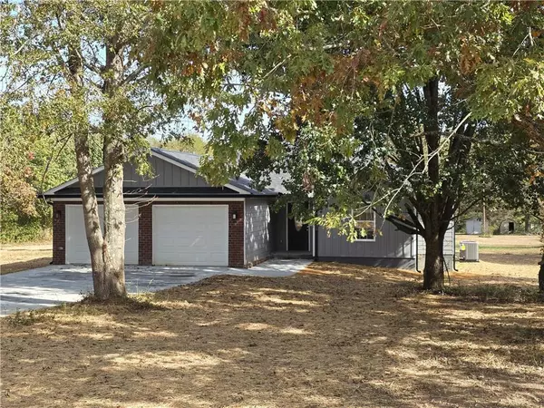 279 Taff RD, Taylorsville, GA 30178