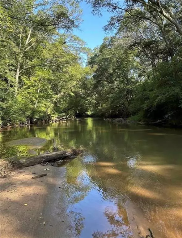 Clarkesville, GA 30523,297 Old Clarkesville Mill RD