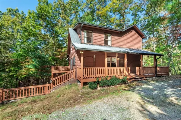 120 Pasha DR, Ellijay, GA 30540