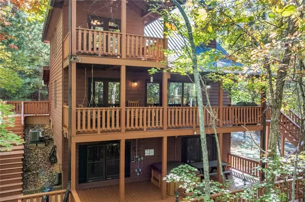 Ellijay, GA 30540,120 Pasha DR