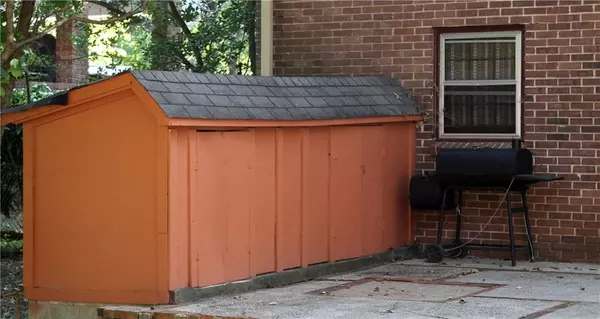 Clarkston, GA 30021,1172 Denison DR