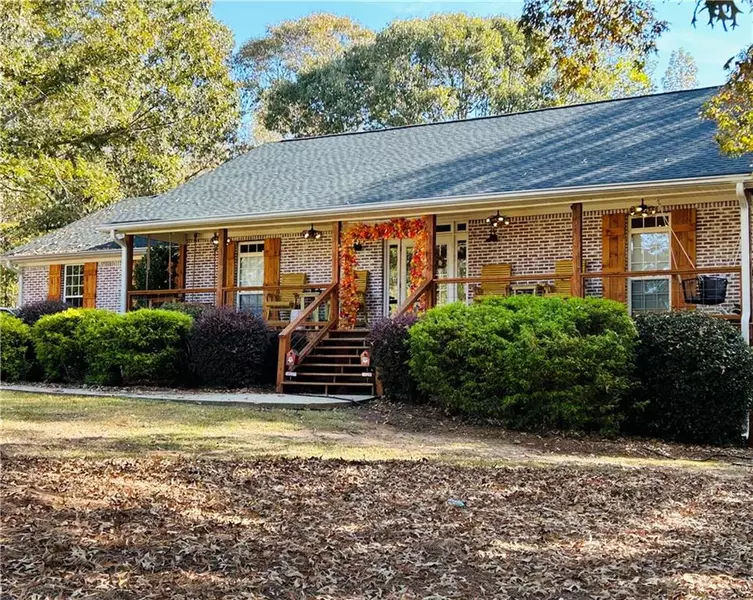 6540 Post RD, Douglasville, GA 30135