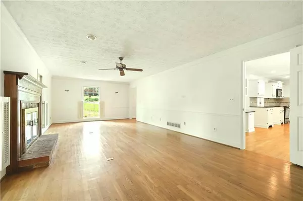 Snellville, GA 30078,1864 Gloucester CT