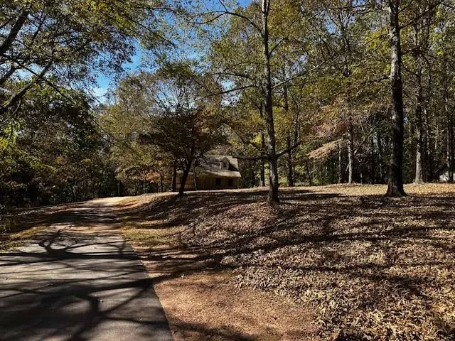 120 Lummus RD, Covington, GA 30016