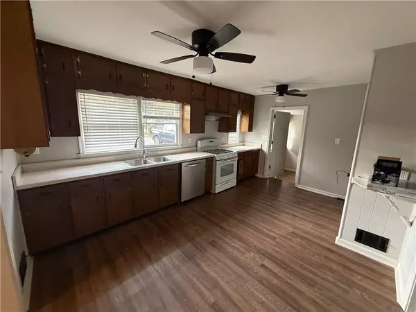 Mableton, GA 30126,5607 Beaver DR SW