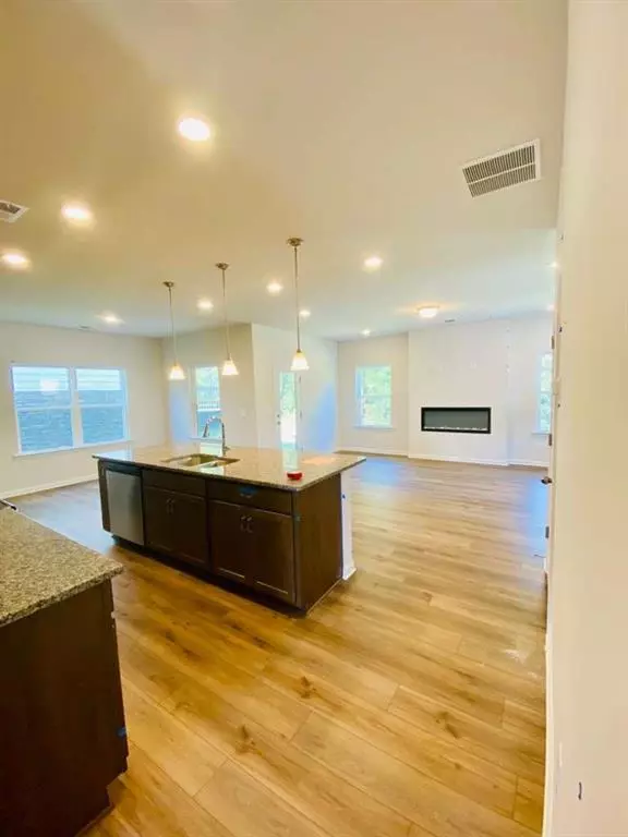 Cartersville, GA 30121,804 Dundee Way