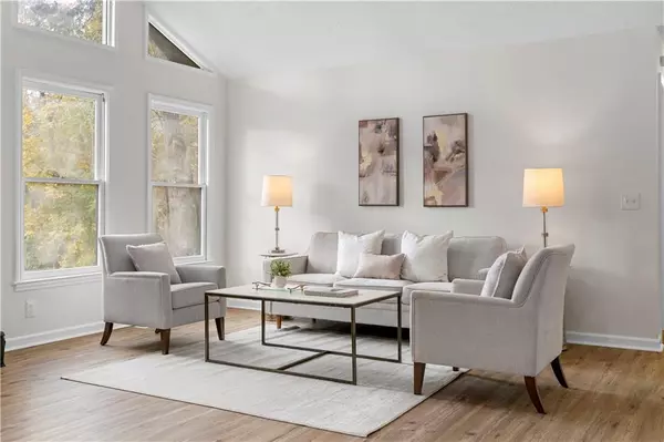 Canton, GA 30114,295 Lori LN