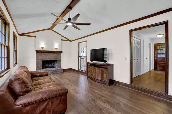 Lilburn, GA 30047,248 Kettlewood DR SW