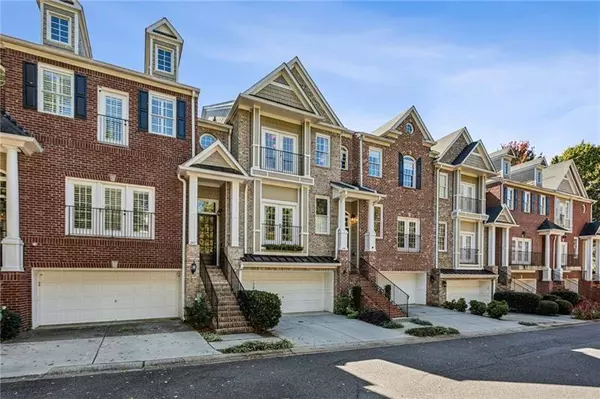 Marietta, GA 30060,282 McLaren Gates