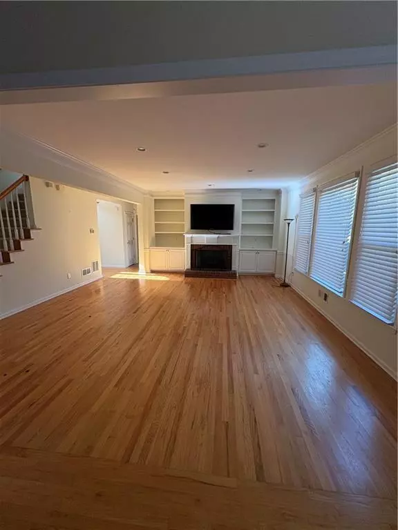 Suwanee, GA 30024,1355 Chattahoochee Run DR