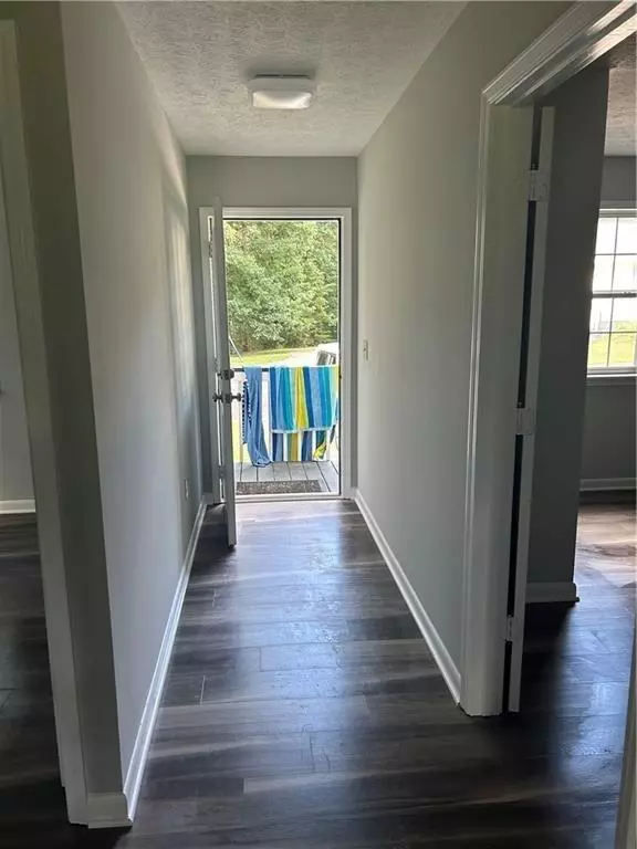 Dawsonville, GA 30534,7065 Dawsonville HWY #A