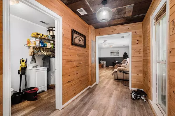 Toccoa, GA 30577,5831 Mize RD