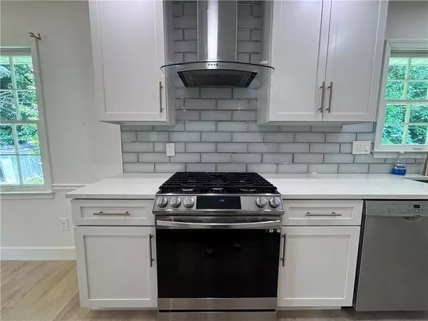 Marietta, GA 30060,921 James CT NW