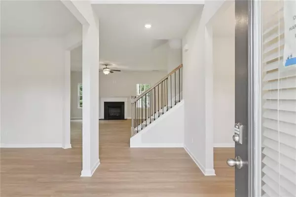 Loganville, GA 30052,1361 Stephens View DR