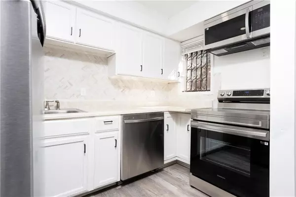 Decatur, GA 30034,3232 Abbeywood DR