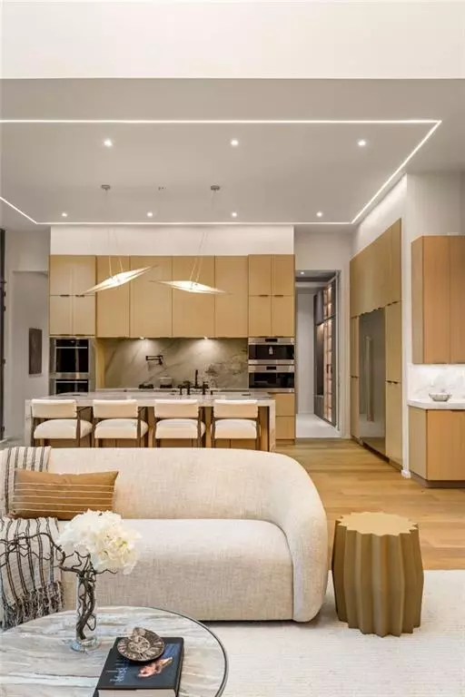 Atlanta, GA 30342,654 Longleaf DR NE