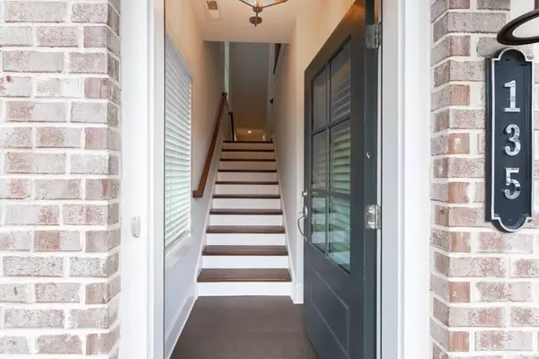 Marietta, GA 30060,135 Sidney ST