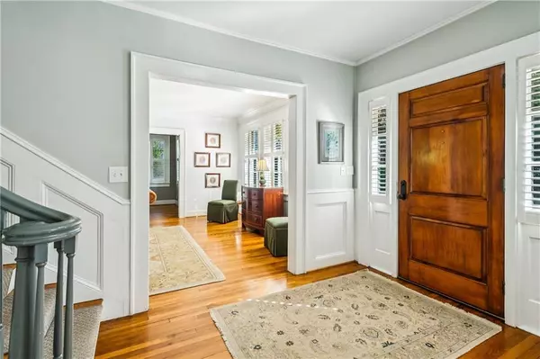 Atlanta, GA 30319,4220 Club DR NE