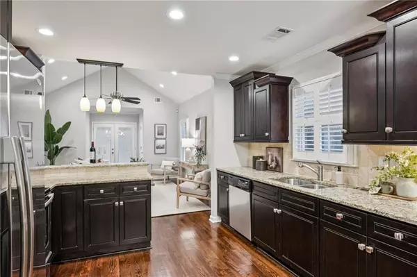 Atlanta, GA 30316,1723 Flat Shoals RD