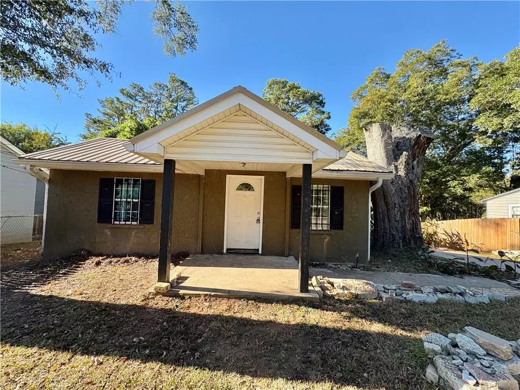 Newnan, GA 30263,267 E Broad ST