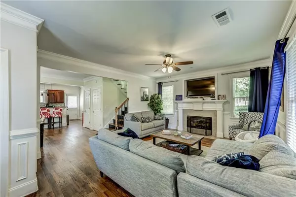 Atlanta, GA 30310,1829 Sylvan Ridge DR SW