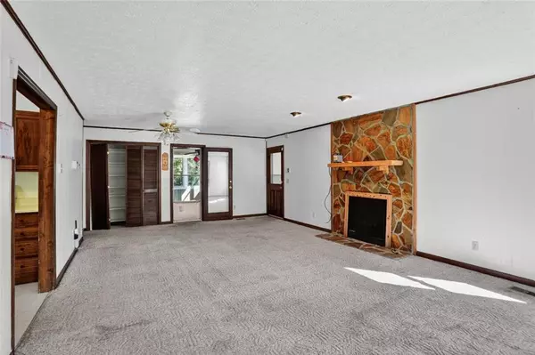 Villa Rica, GA 30180,137 Fawn DR