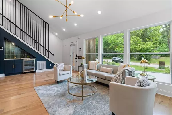 Decatur, GA 30032,2001 Swazey DR