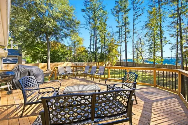 Marietta, GA 30062,3832 EMERSON ST