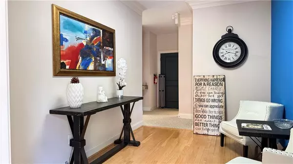 Suwanee, GA 30024,5400 Laurel Springs Pkwy #704