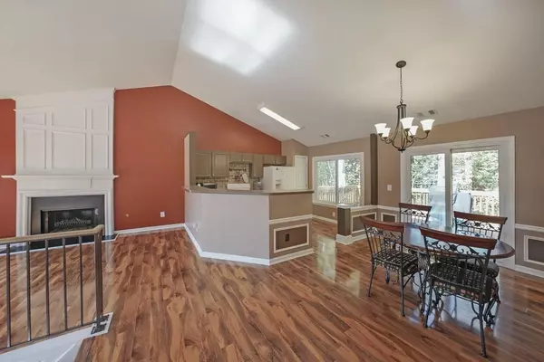 Kennesaw, GA 30144,460 Darter DR NW