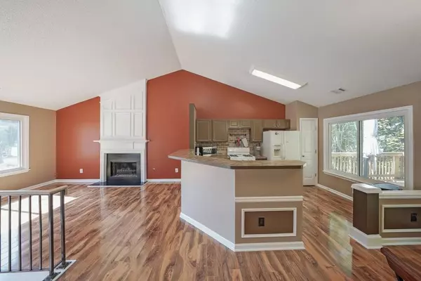 Kennesaw, GA 30144,460 Darter DR NW