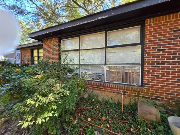 Atlanta, GA 30316,1973 Boulderview DR