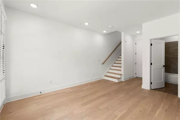 Alpharetta, GA 30009,647 Soul ALY #133