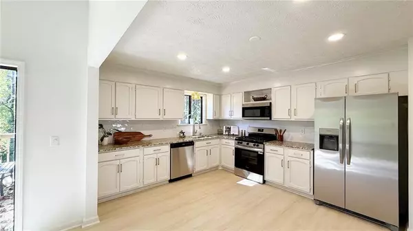 Acworth, GA 30102,4949 Woodland WAY NW