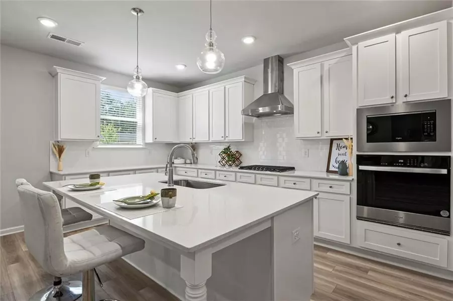 213 Chiswick LOOP, Stockbridge, GA 30281