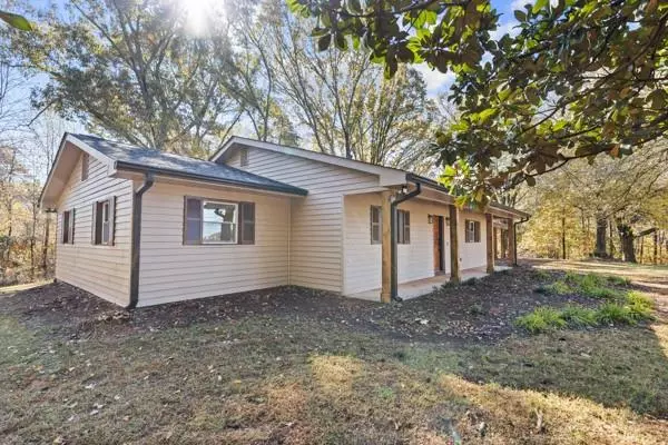 Gainesville, GA 30506,3724 Clarks Bridge RD