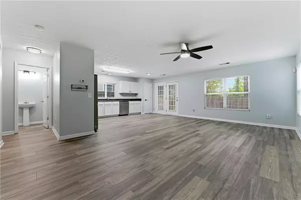 Dallas, GA 30157,301 Silver Spring ST